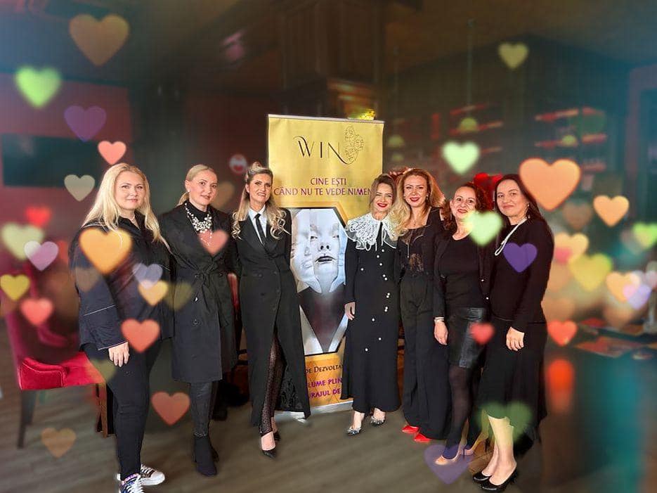 HalloWIN — Cine ești când nu te vede nimeni? - 2